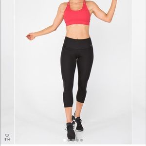 Black out 3/4 tights